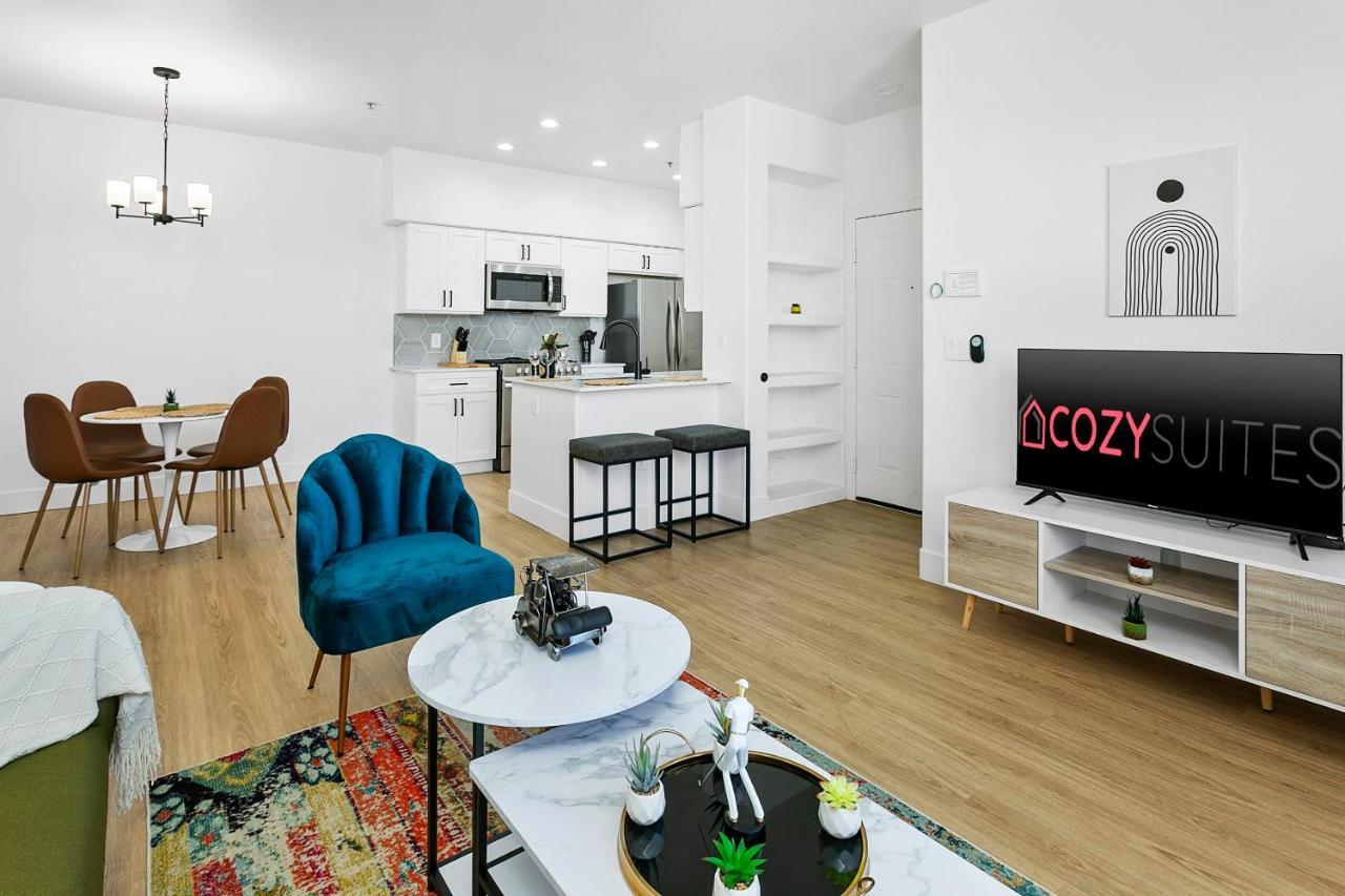 Cozysuites Glendale By The Stadium With Pool 05 Extérieur photo
